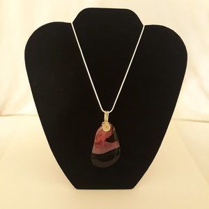 new genuine Az hand cut and polished stone, with silver wire loop and 925 chain.